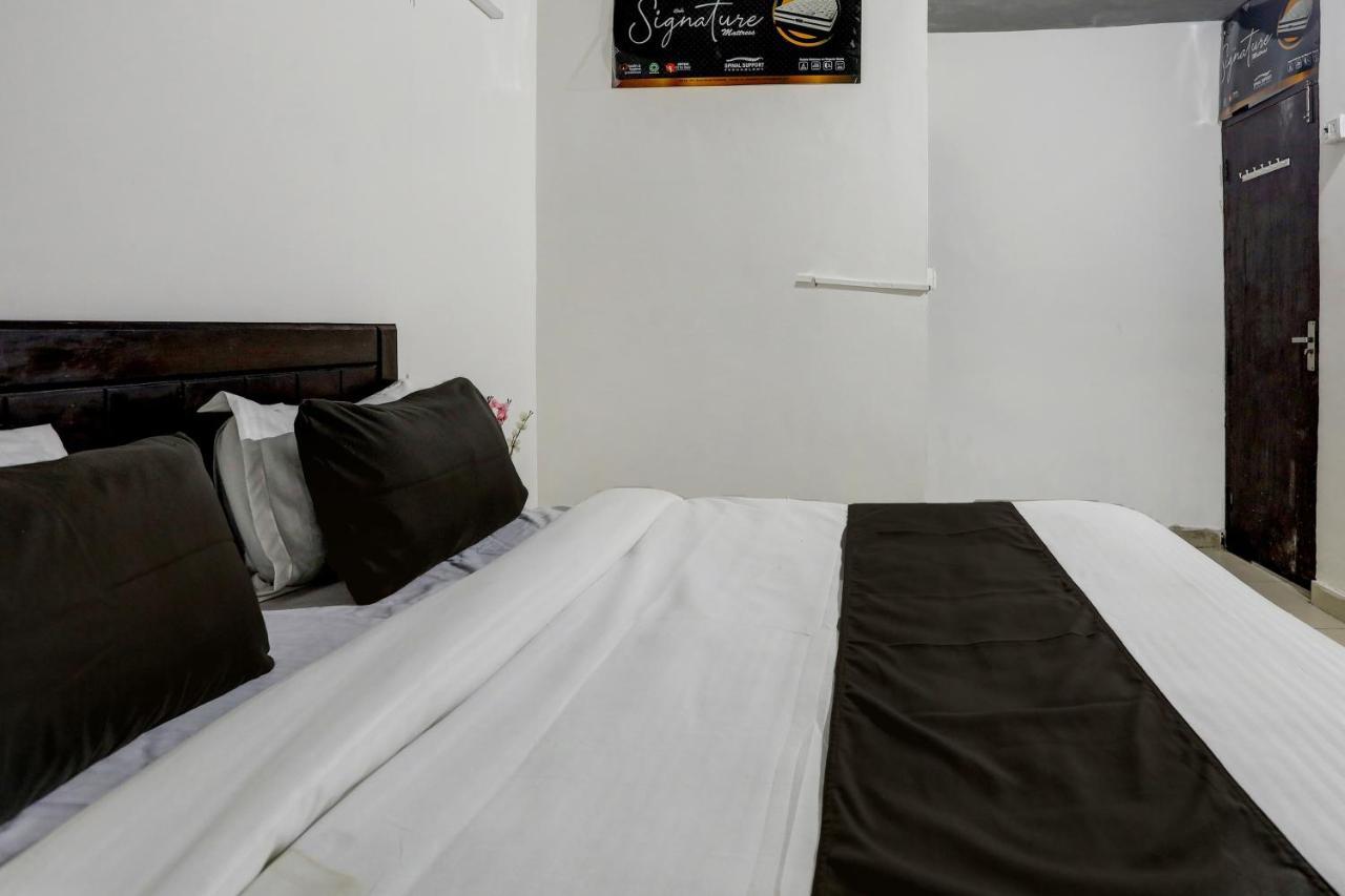 Hotel O The Royal Villa 뉴델리 외부 사진