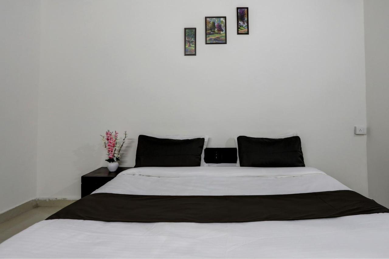 Hotel O The Royal Villa 뉴델리 외부 사진